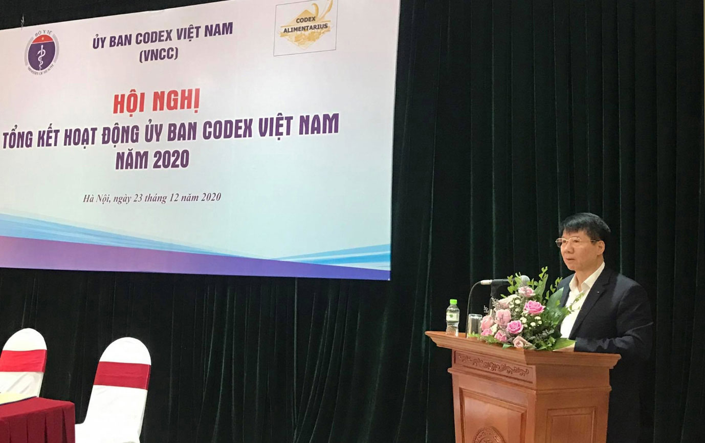 TS. Trương Quốc Cường, Thứ trưởng Bộ Y tế, Chủ tịch Ủy ban Codex Việt Nam phát biểu khai mạc và chủ trì hội nghị.