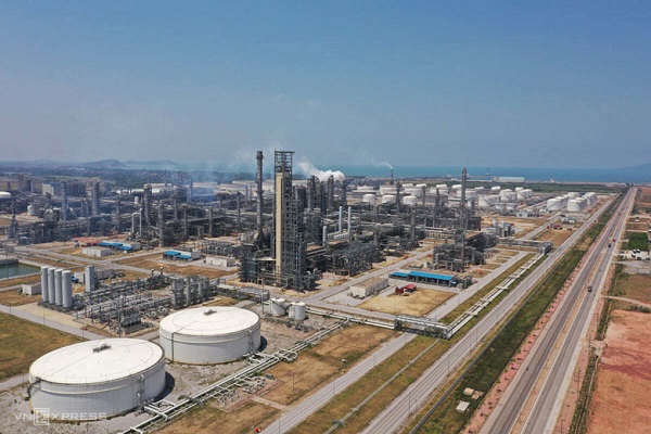 Nhà máy Lọc dầu Nghi Sơn đã kết thúc việc khắc phục sự cố kỹ thuật sớm một ngày, giúp nhà máy vận hành 100% công suất từ chiều 15/1.