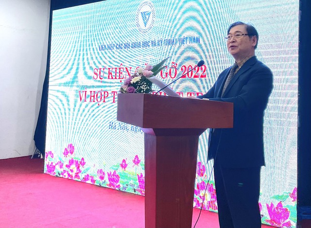 TSKH. Phan Xuân Dũng, Chủ tịch Liên hiệp các hội Khoa học và Kỹ thuật Việt Nam phát biểu tại sự kiện.