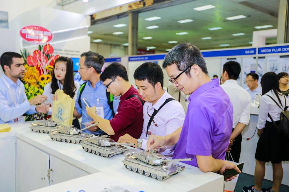 Mãn nhãn với các sản phẩm công nghệ hiện đại tại MTA Hanoi2018