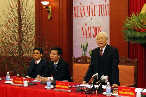 Phát biểu tại buổi gặp mặt, Tổng Bí thư Nguyễn Phú Trọng ghi nhận các ý kiến, phát biểu tâm huyết của các nhà khoa học