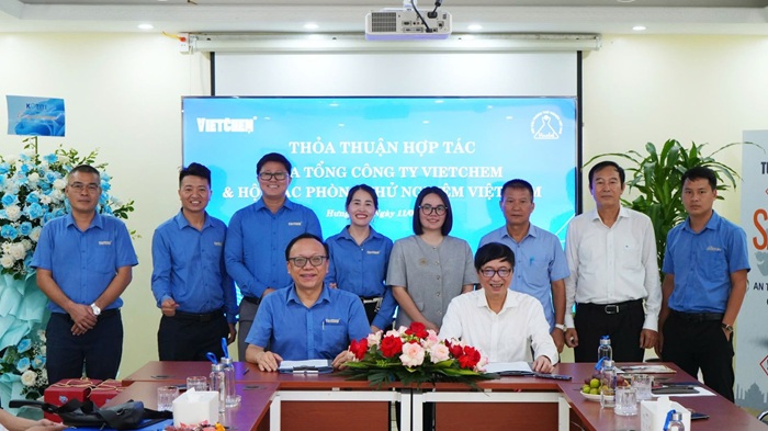 VIETCHEM Và VINALAB Ký Kết Thỏa Thuận Hợp Tác: Kết Nối Năng Lực, Nâng Cao Giá Trị Cho Doanh Nghiệp
