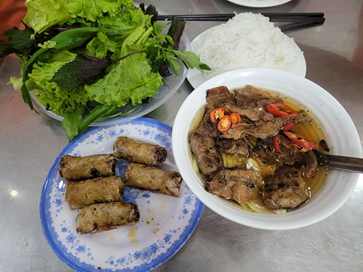 Việt Nam nằm TOP 5 danh sách những nền ẩm thực hàng đầu thế giới