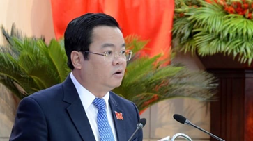 Phó chủ tịch HĐND Đà Nẵng Lê Minh Trung cách tất cả chức vụ trong Đảng